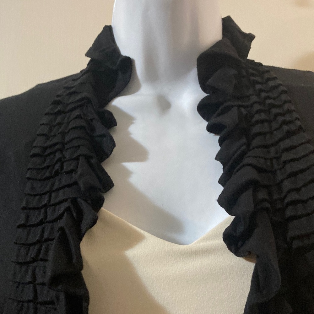 Elegant Black Ruffled Women's cardigan, size medium - Picture 2 of 5
